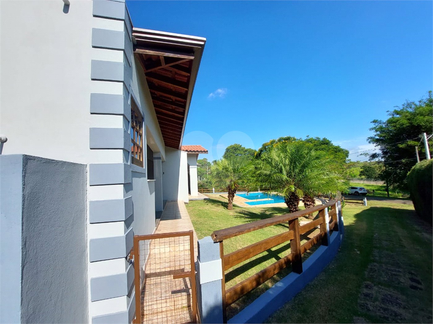 Casa à venda com 4 suítes no condomínio Monte Belo, Salto - SP