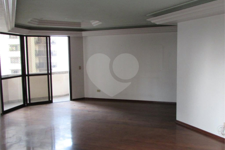 Apartamento à venda com 4 quartos, sendo 3 suítes, em Tatuapé, São Paulo, SP