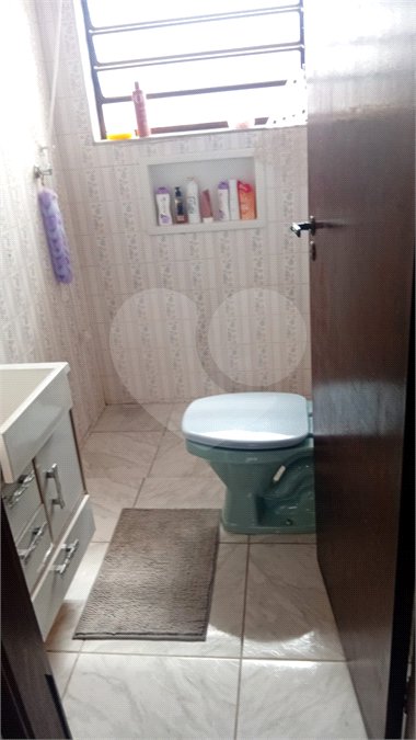 Casa à venda ou para alugar com 7 quartos, sendo 1 suíte,  em Vila Mogilar, Mogi das Cruzes, SP