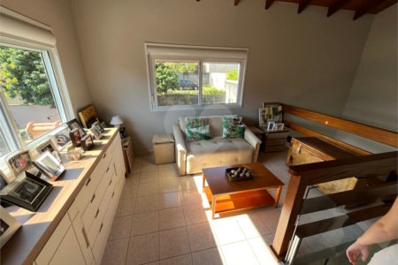 Casa à venda com 2 suítes no condomínio Recanto da Lagoinha, Ubatuba - SP