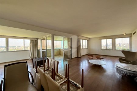 Apartamento à venda com 4 suítes em Jardim Marajoara, São Paulo, SP