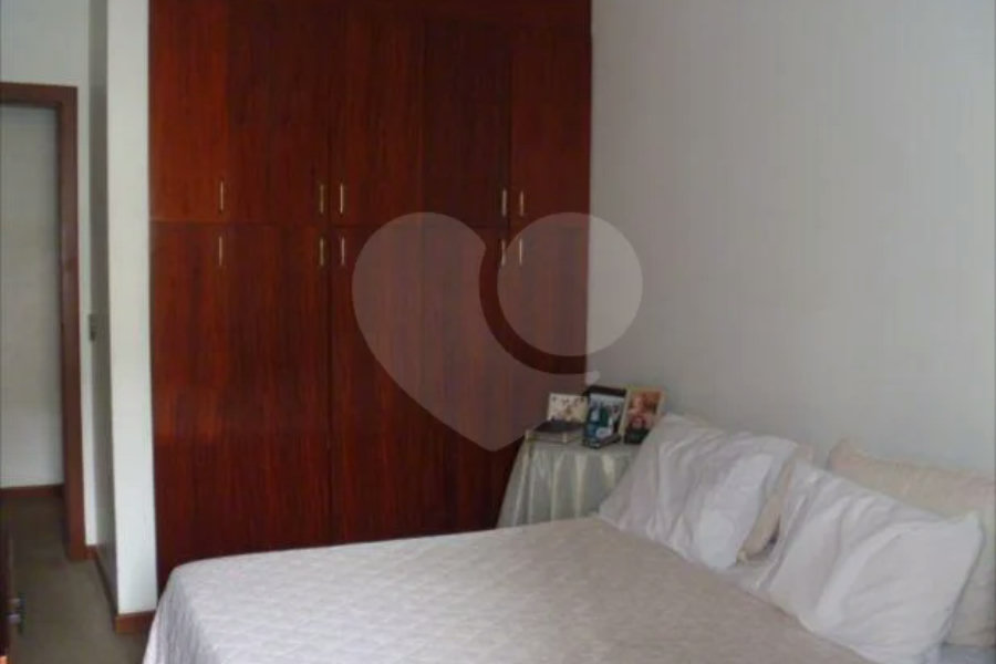 Apartamento à venda com 4 quartos, sendo 2 suítes, em Morumbi, São Paulo, SP