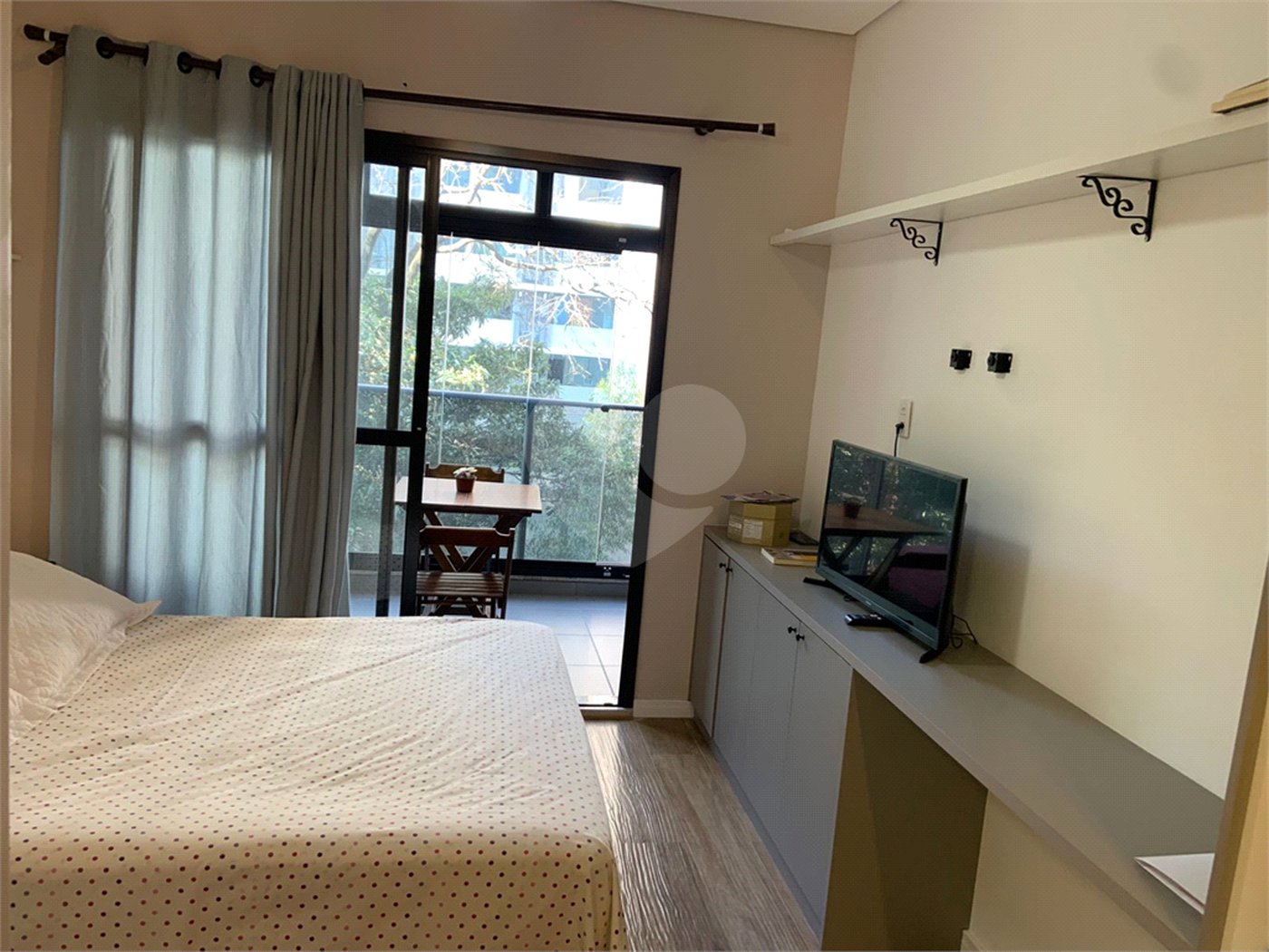 Apartamento à venda ou para alugar com 1 quarto em Pinheiros, São Paulo, SP