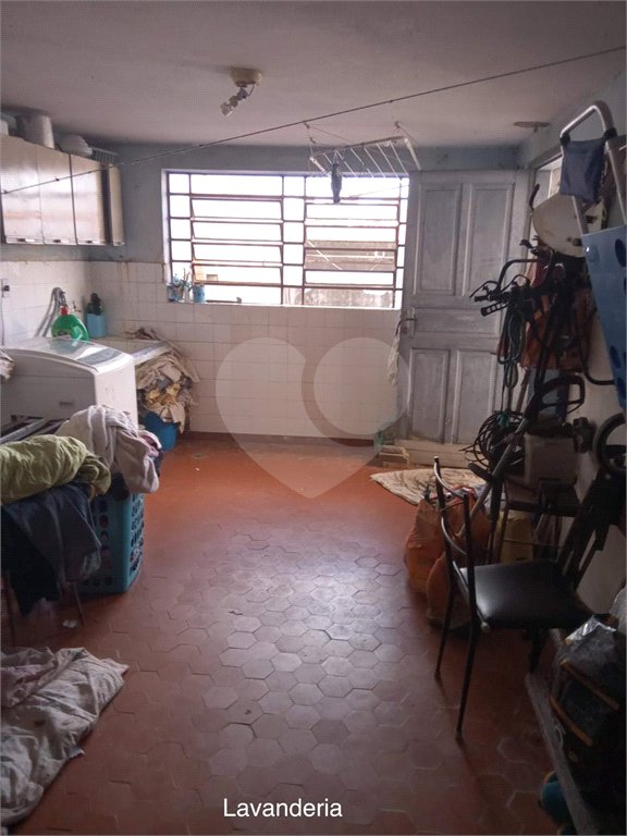 Sobrado à venda com 2 quartos em Vila Nivi, São Paulo, SP