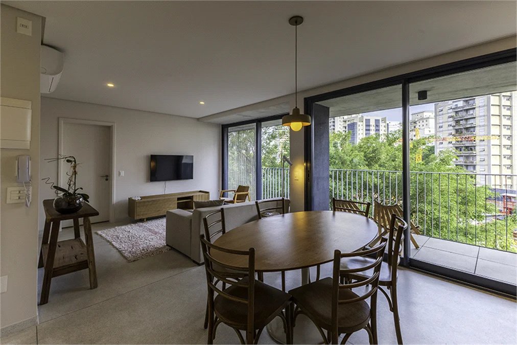 Apartamento à venda ou para alugar com 1 suíte em Jardim das Bandeiras, São Paulo, SP