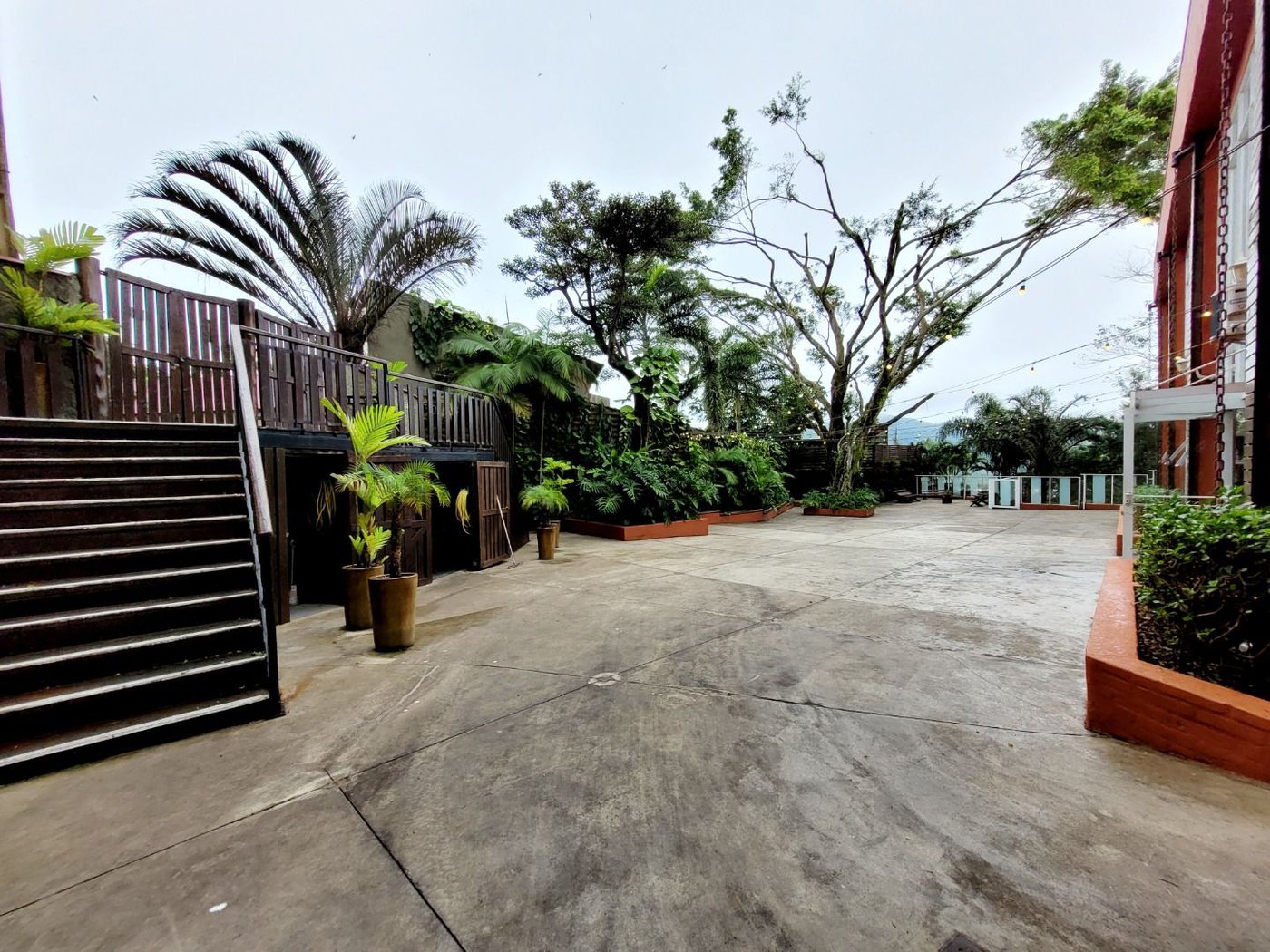 Terreno à venda, 1800 m² por R$ 4.700.000,00 - Ilha Porchat - São Vicente/SP