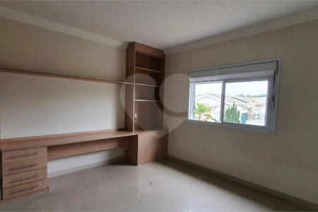 Casa à venda ou para alugar com 3 suítes no condomínio Jardim Vila Paradiso, Indaiatuba - SP