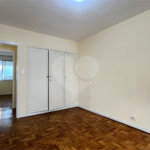 Apartamento à venda com 3 quartos, sendo 1 suíte, em Pinheiros, São Paulo, SP