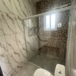 Casa à venda ou para alugar com 2 quartos, sendo 4 suítes, no condomínio Residencial Jardim Bréscia, Indaiatuba - SP