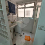 Apartamento à venda com 2 quartos em Enseada, Guarujá, SP