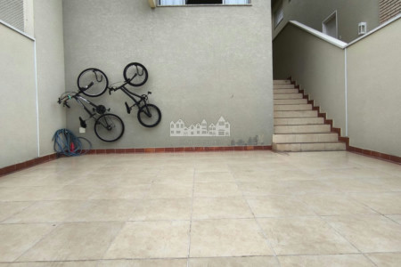 Casa à venda com 3 suítes em Jardim Maristela, Atibaia, SP