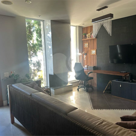 Casa à venda com 3 quartos, sendo 1 suíte, no condomínio Ibiti Royal Park, Sorocaba - SP
