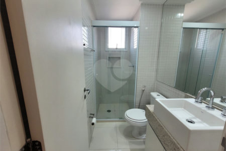 Apartamento para alugar com 2 quartos, sendo 1 suíte, em Vila Anastácio, São Paulo, SP