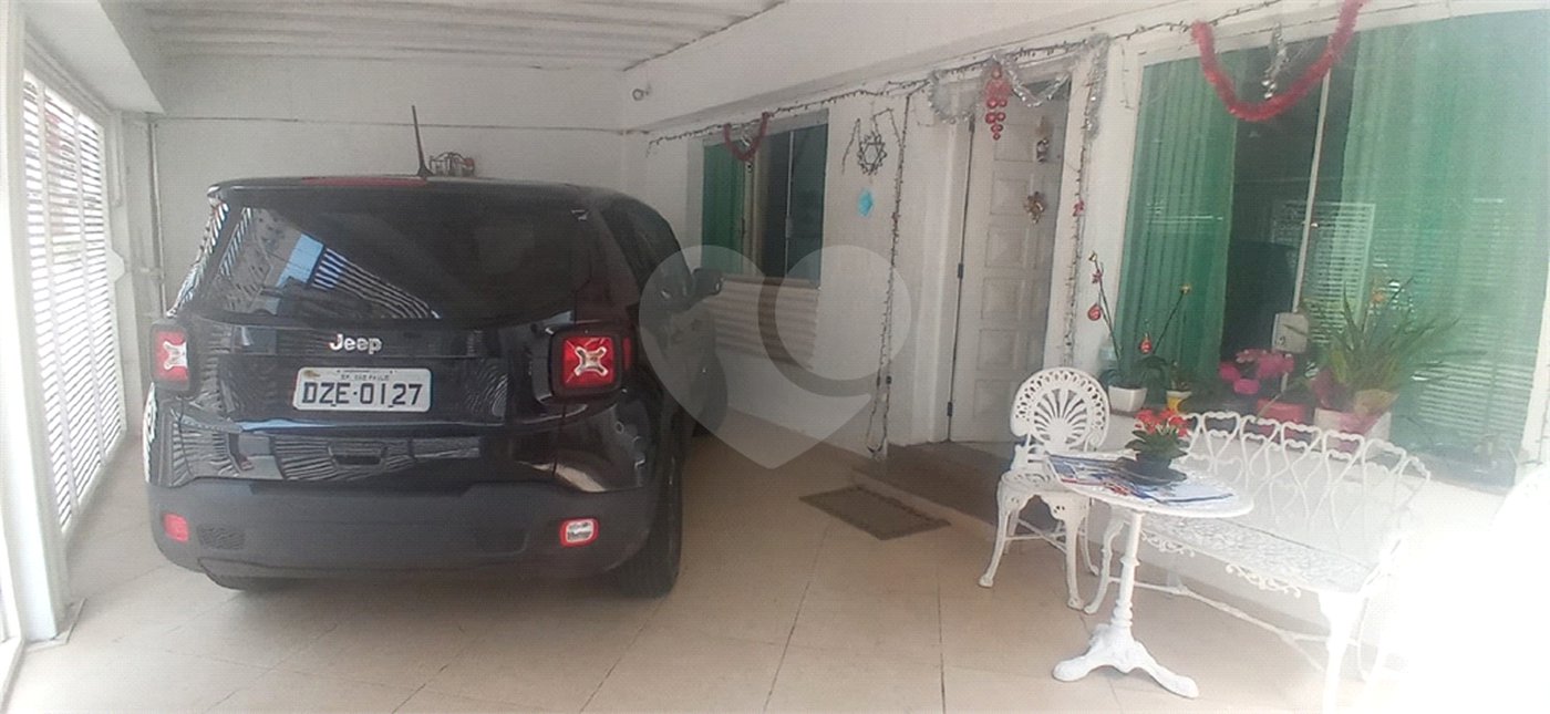 Casa Térrea à venda com 3 quartos, sendo 1 suíte, em Santana, São Paulo, SP