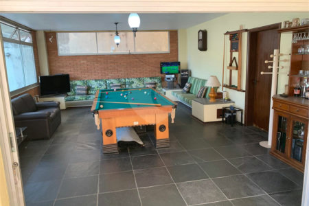 Casa à venda com 4 quartos, sendo 2 suítes, em Vila São Francisco, São Paulo, SP