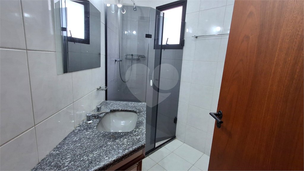 Apartamento para alugar com 3 quartos, sendo 1 suíte, em Brooklin, São Paulo, SP