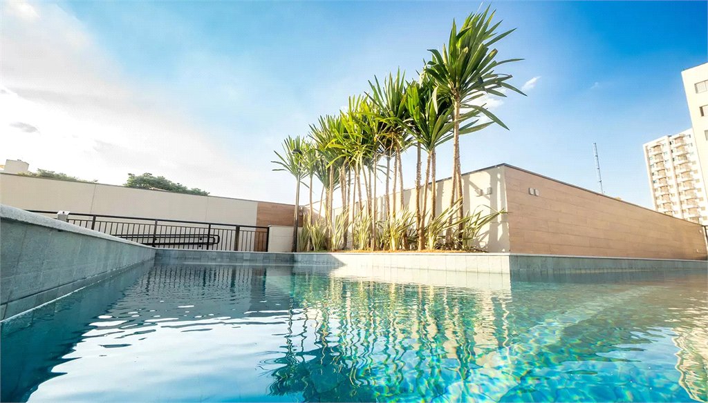 Apartamento à venda com 3 quartos, sendo 1 suíte,  em Planalto Paulista, São Paulo, SP