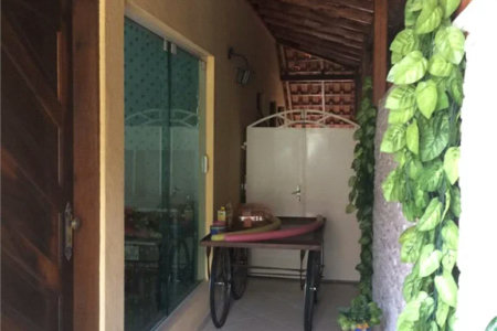 Casa à venda com 3 quartos, sendo 1 suíte, no condomínio Greenland, São Paulo - SP