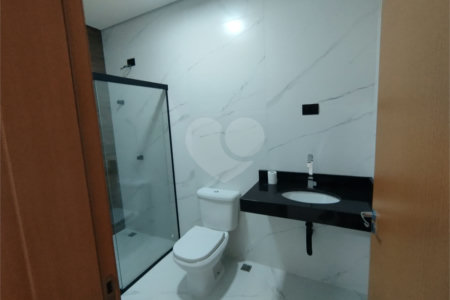 Casa à venda com 3 quartos, sendo 2 suítes, em Cachoeirinha, Bom Jesus dos Perdões, SP