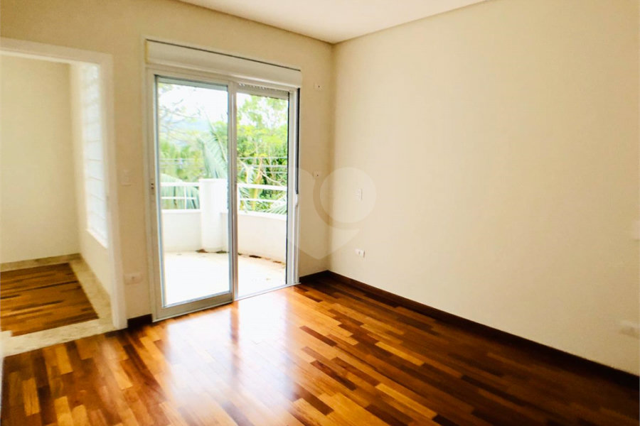 Casa à venda com 3 suítes em Tremembé, São Paulo, SP