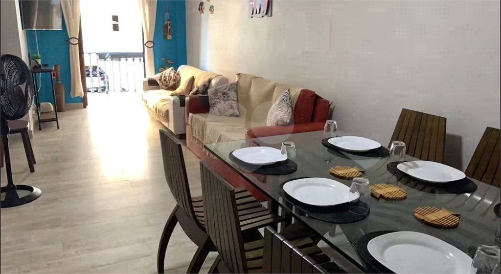 Apartamento à venda com 3 quartos no Centro, Cabo Frio, RJ