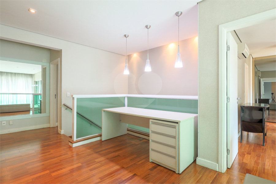 Apartamento à venda com 4 suítes, em Jardim Europa, São Paulo, SP