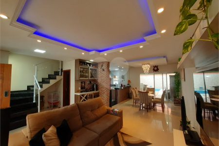 Casa à venda com 3 quartos, sendo 1 suíte, no condomínio Golden Park Residence II, Sorocaba - SP