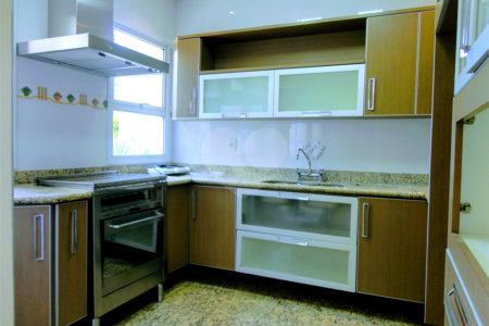 Casa à venda com 3 suítes no condomínio Residencial Jardim América, Vinhedo - SP