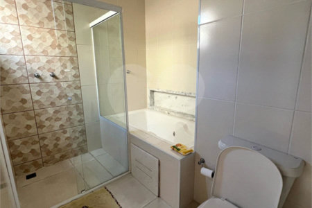 Casa à venda com 3 quartos, sendo 2 suítes,  no condomínio Villa Bella, Sorocaba - SP