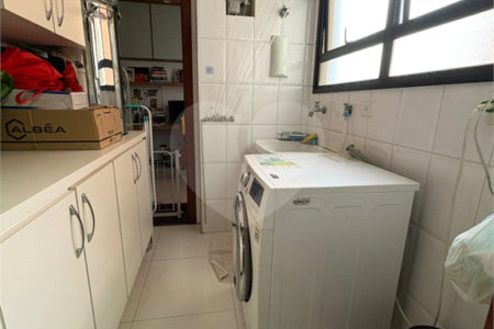 Apartamento à venda com 3 quartos, sendo 1 suíte, em Nova Petrópolis, São Bernardo do Campo, SP