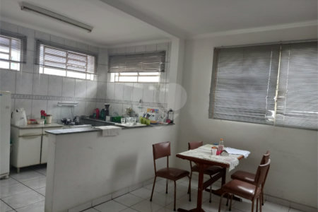 Sobrado à venda ou para alugar com 1 quarto em Chácara Santo Antônio, São Paulo, SP