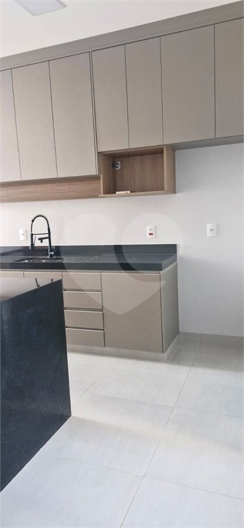 Casa à venda com 3 suítes no condomínio Campos do Conde Ii, Paulínia - SP