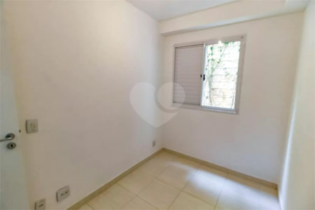 Apartamento à venda com 3 quartos, sendo 1 suíte,  em Lar São Paulo, São Paulo, SP