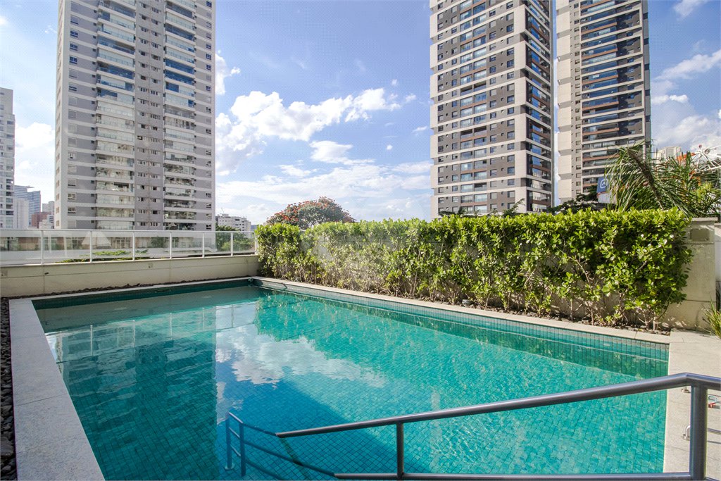 Apartamento à venda com 3 suítes em Brooklin, São Paulo, SP