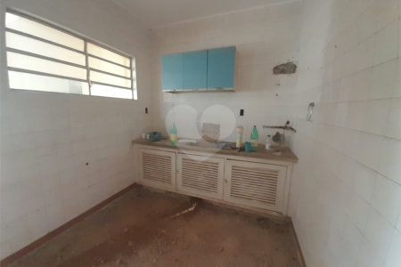 Casa à Venda na Rua Conde do Pinhal - São Carlos/SP