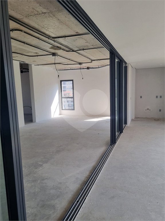 Apartamento à venda com 4 suítes em Cerqueira César, São Paulo, SP