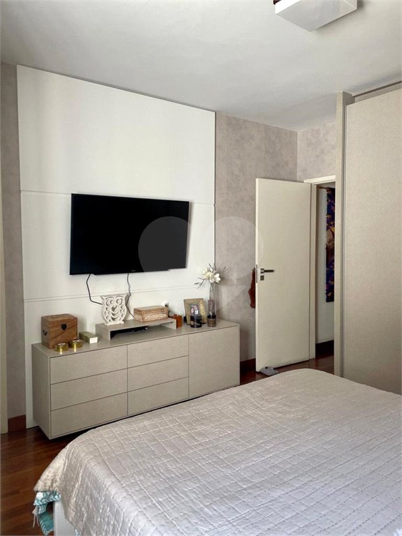 3 quartos 1 suíte 167m² área útil 2 vagas