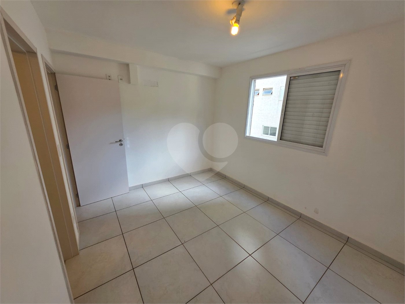 Apartamento 3 quartos i suíte e varanda Residencial Beatrice SPE