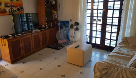 Sobrado a venda na região da Aricanduva.