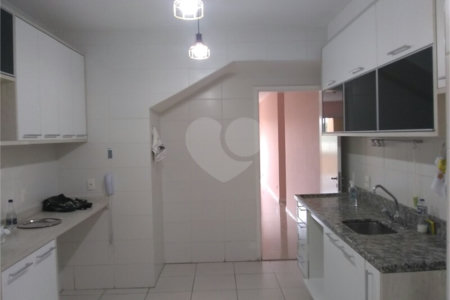 Apartamento à venda com 4 quartos, sendo 2 suítes, em Paraíso do Morumbi, São Paulo, SP