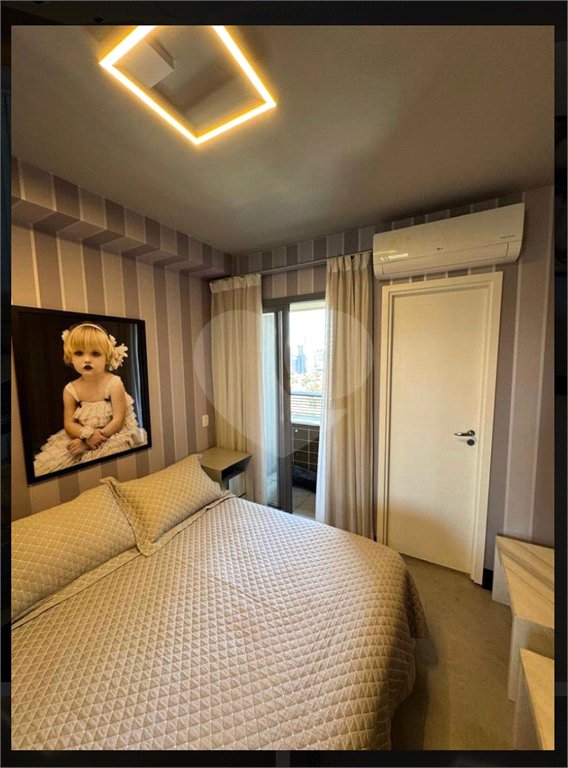 Apartamento à venda com 3 quartos, sendo 2 suítes,  em Brooklin Paulista, São Paulo, SP