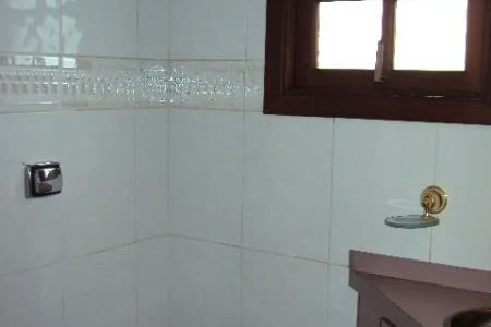 Sobrado à venda com 4 quartos, sendo 2 suítes, em Jardim Peri Peri, São Paulo, SP