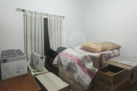 Chácara à venda com 3 quartos, sendo 1 suíte,  no Centro, Nazaré Paulista, SP