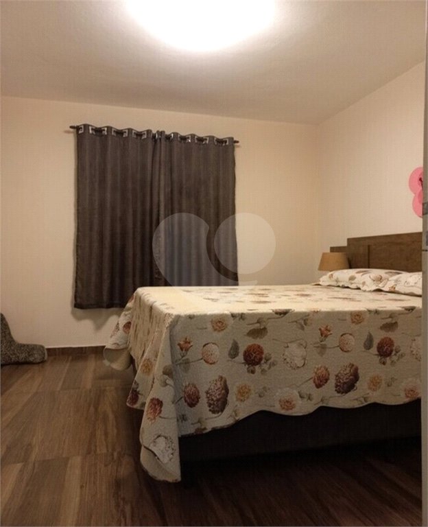 Sobrado à venda com 2 quartos em Jardim Santa Emília, São Paulo, SP