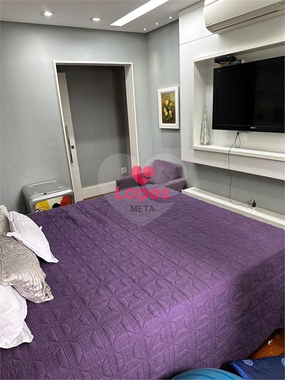 Apartamento à venda com 3 quartos, sendo 2 suítes, em Parque Residencial Aquarius, São José dos Campos, SP