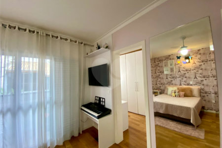 Sobrado à venda com 3 quartos, sendo 2 suítes, em Vila Maria Alta, São Paulo, SP