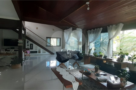 Casa à venda com 2 suítes em Campo Grande, Rio de Janeiro, RJ