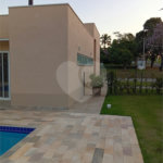 Casa à venda com 3 suítes no condomínio Haras Paineiras, Salto - SP