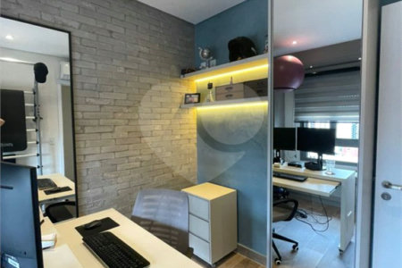Apartamento à venda com 3 quartos, sendo 1 suíte,  em Vila Mariana, São Paulo, SP