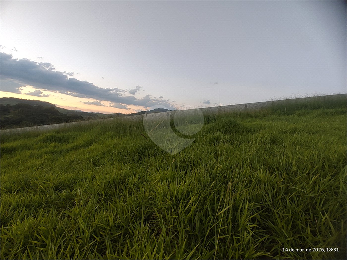 Terreno à venda no condomínio Paraíso da Montanha, Piracaia - SP